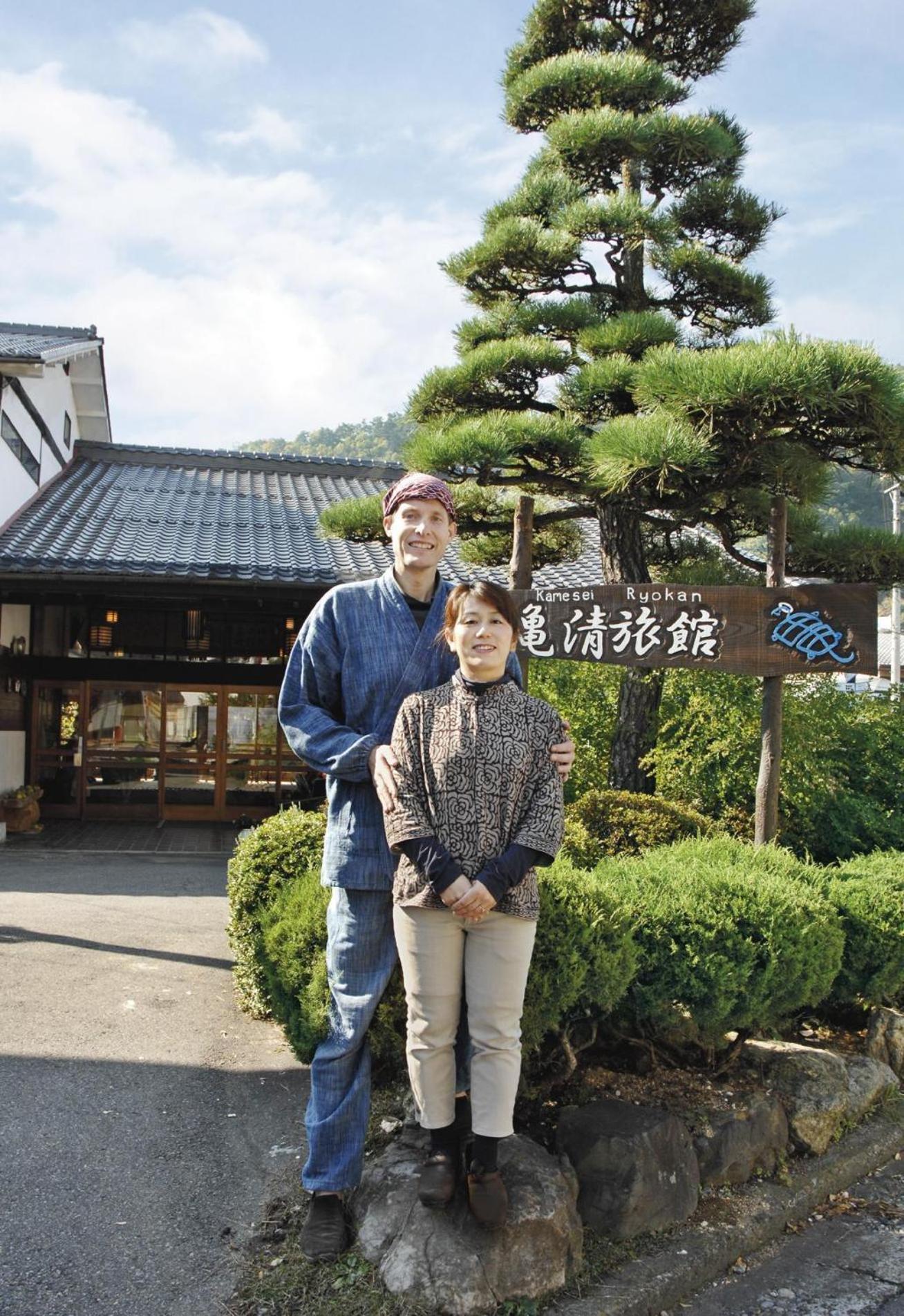 亀清旅館 千曲市 エクステリア 写真